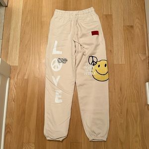 Chnge sweatpants